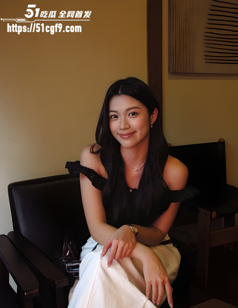 极品高颜值小网红 joeychu 4