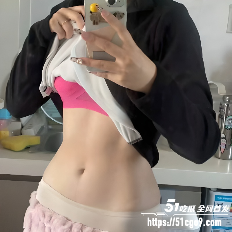 极品短发骚女 3