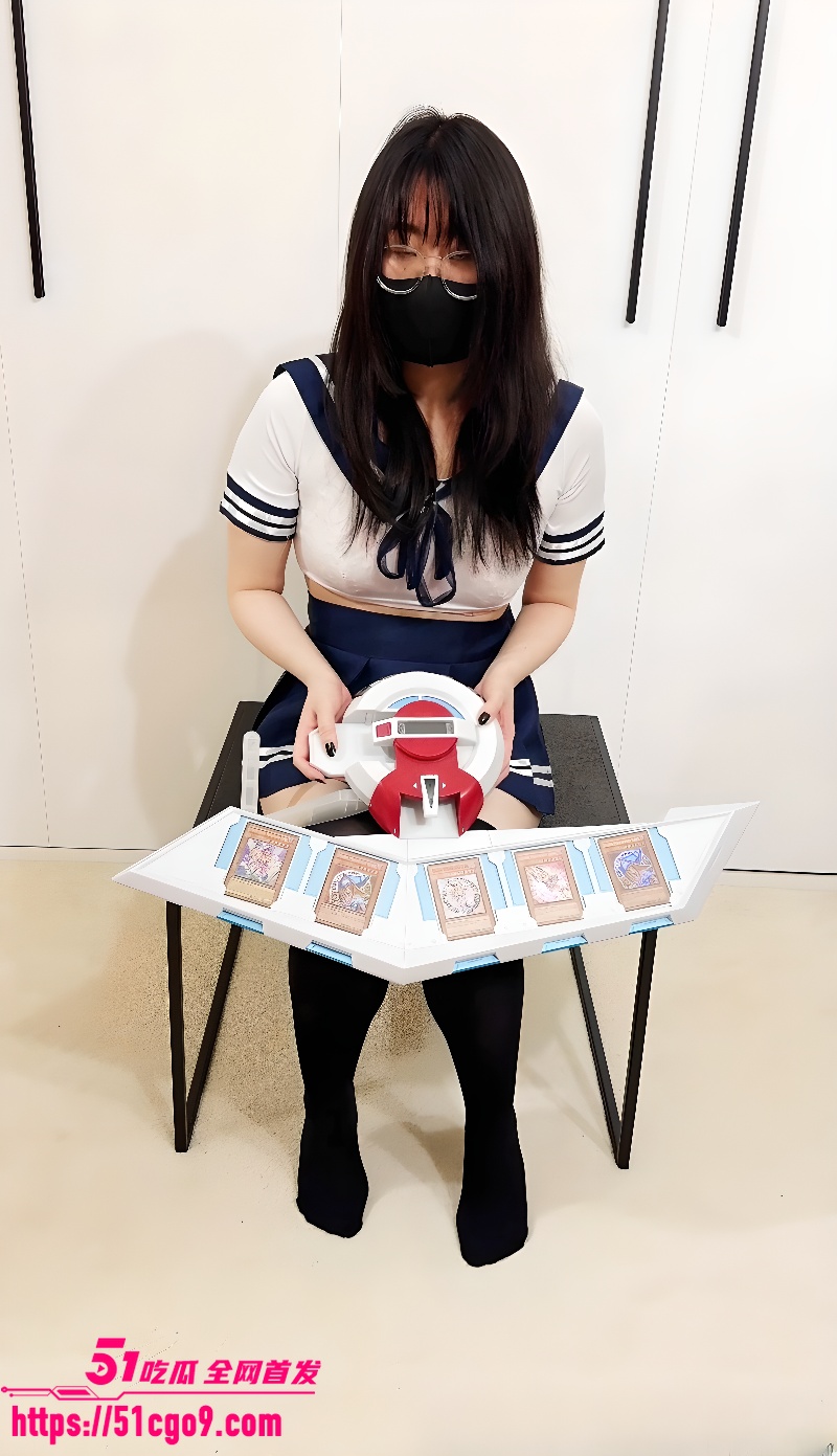 美乳女神 yugiohbae 定制福利 眼镜婊JK制服阳具自慰 高潮呻吟白浆喷溅而出