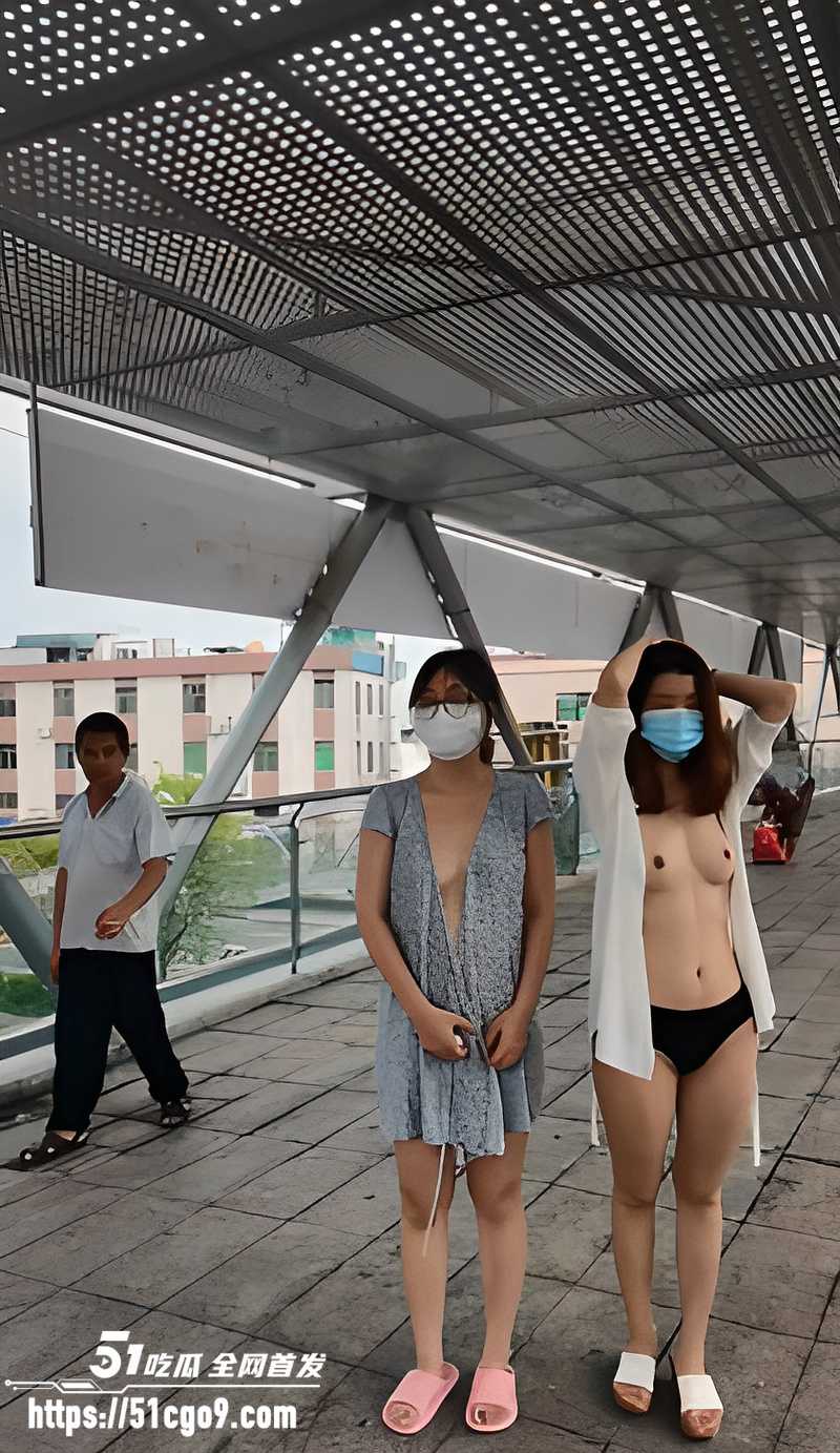 网黄博主 TonyJ和贝贝 携手露出 5