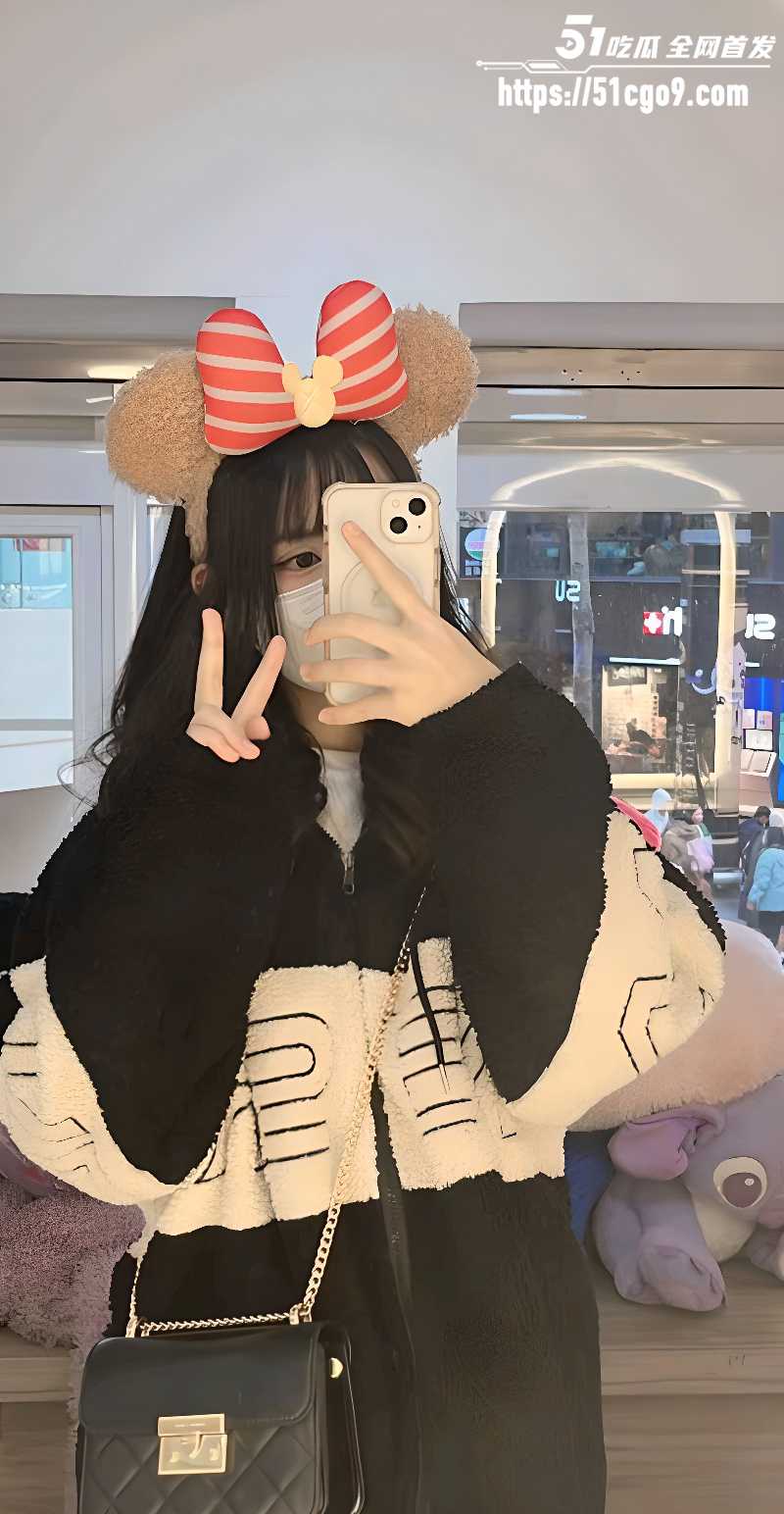 清纯大学生 小溱 裸聊调教私拍  3