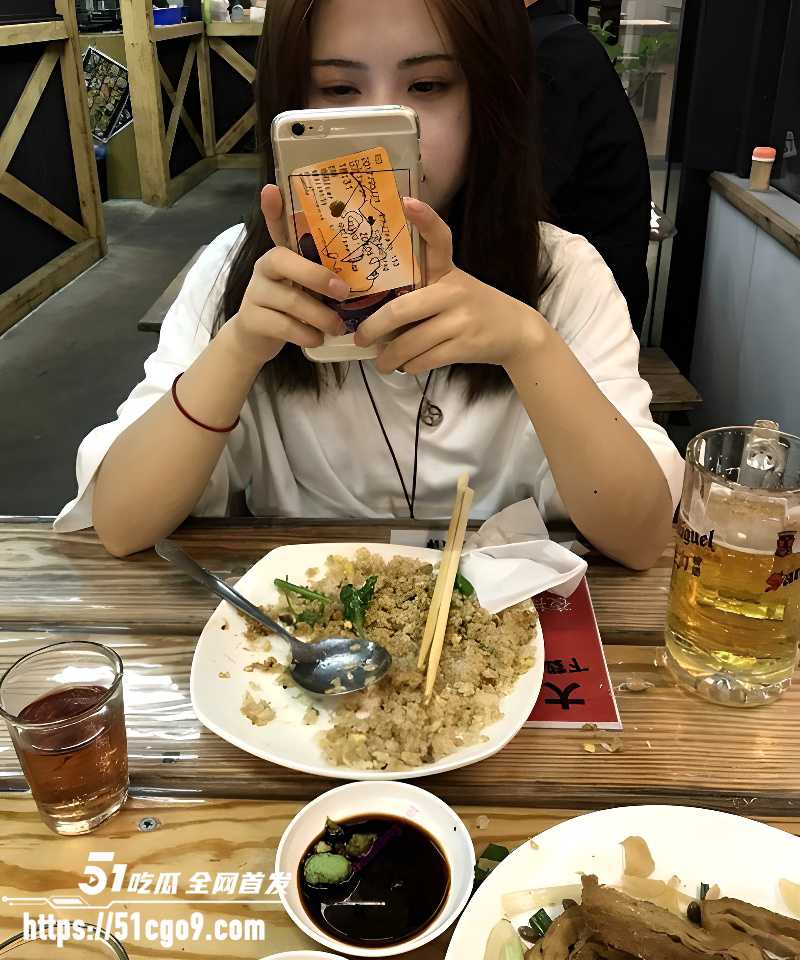 黑鲍鱼御姐 喝完酒就回家挨操 2