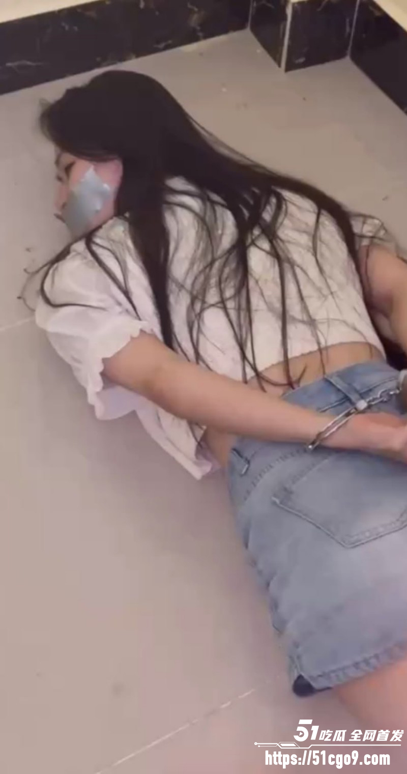 柬埔寨绑架现场视频02