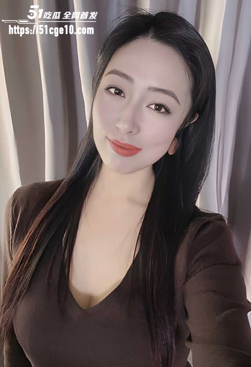 韵味熟女黑发红唇浴室全裸自拍 2 拷贝