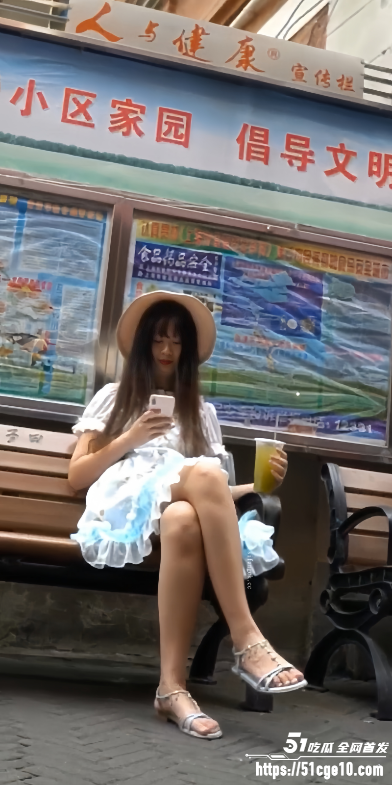 顶点大师 街拍抄底第一季 61-68集 白裙蕾丝内裤 低角度专治不穿内裤的妹子