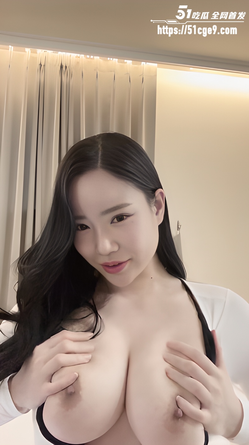 韩国巨乳女神 realassbunny 自慰秀 巨乳肥臀顶级诱惑 黑牛跳蛋齐上阵 爽到神魂颠倒！