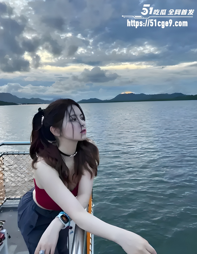 兰州民大维族舞蹈生 下海卖逼做外围 身裹黑丝无套后入 露脸口交极度反差