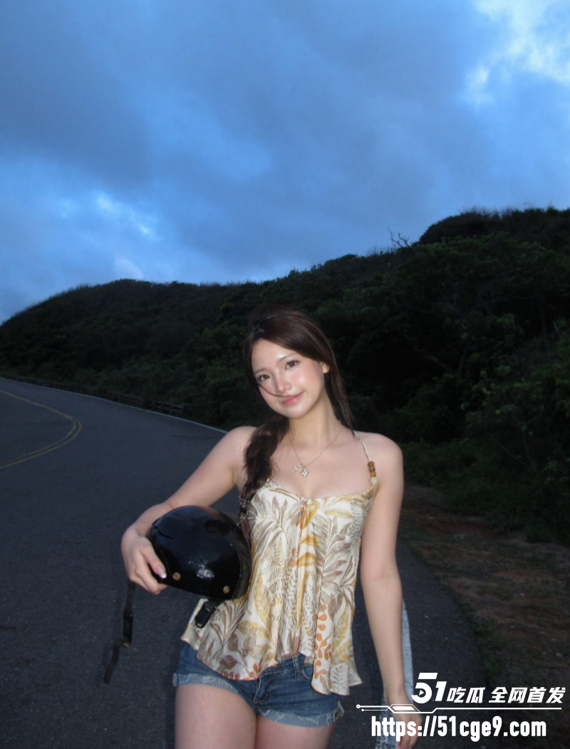 深圳福田伪娘uu酱假扮女性下海04