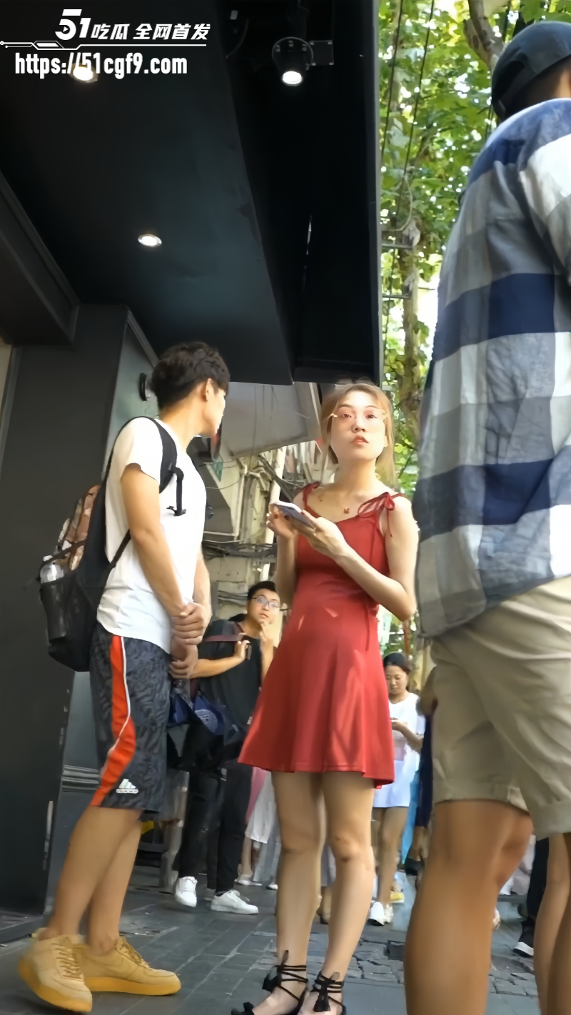 顶级偷拍大神 顶点大师 21-30集 逛街美女真空被拍 肥臀腿根一览无余