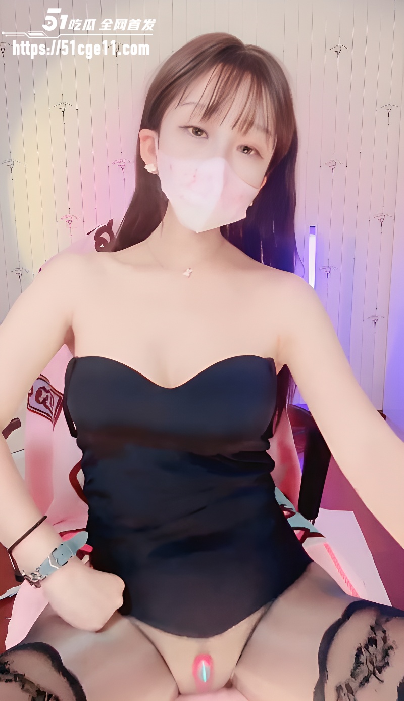 网红女主播 丝袜鬼鬼 3