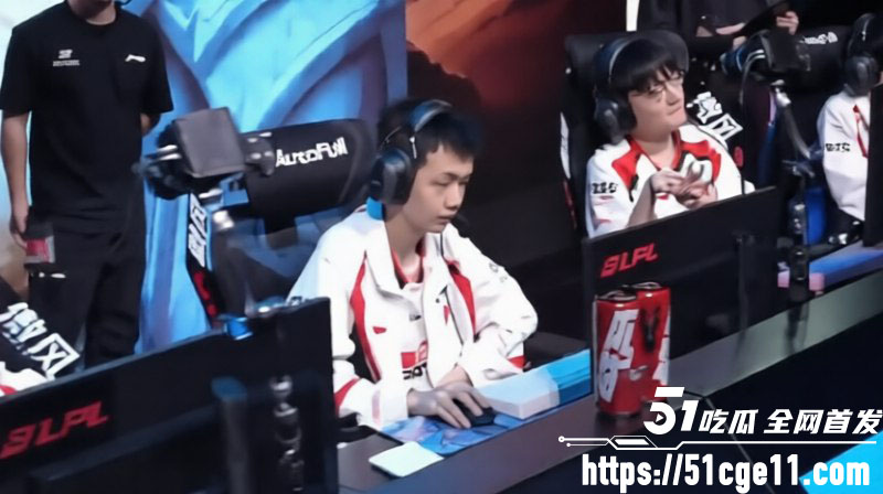 LPL第三赛段WE零封TES 3