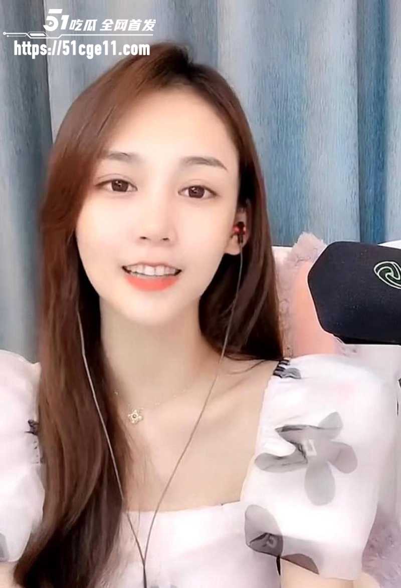 抖音百万粉女主播魏莹翻车遭网爆 8 拷贝