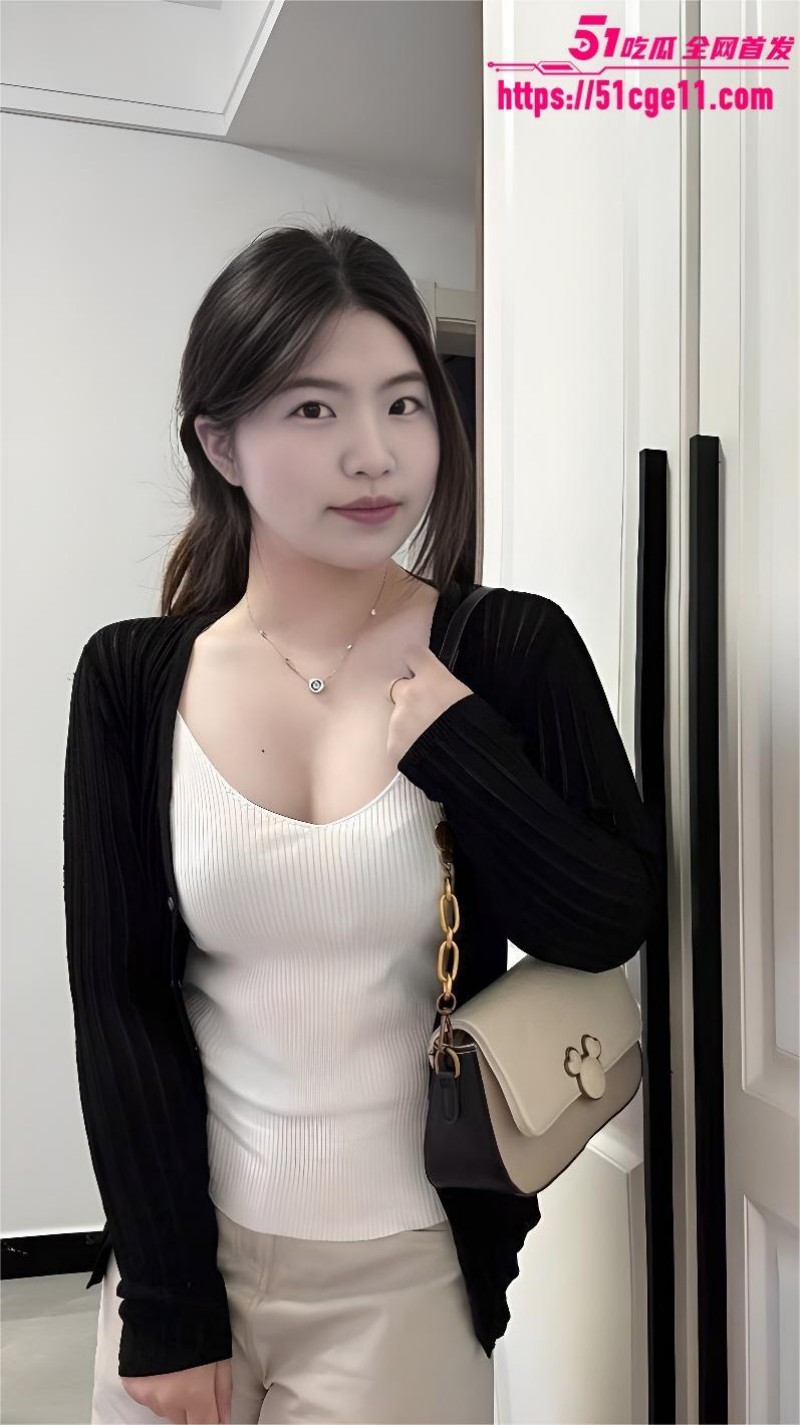 山东丰满美女 白艳娇 性爱合集 2