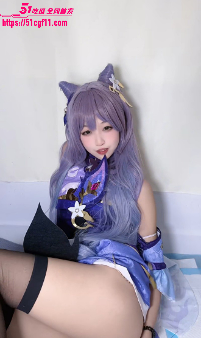 二次元绝美Coser淫语私拍06