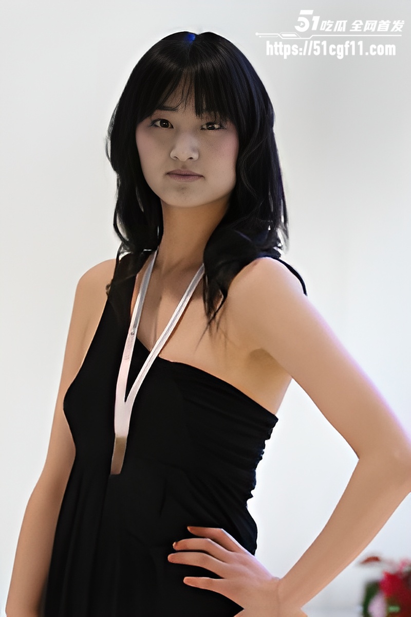 台湾淫魔 李宗瑞 下药迷奸嫩模Sylvia 珍贵原片 无用二弟插入不到1分钟就缴枪！
