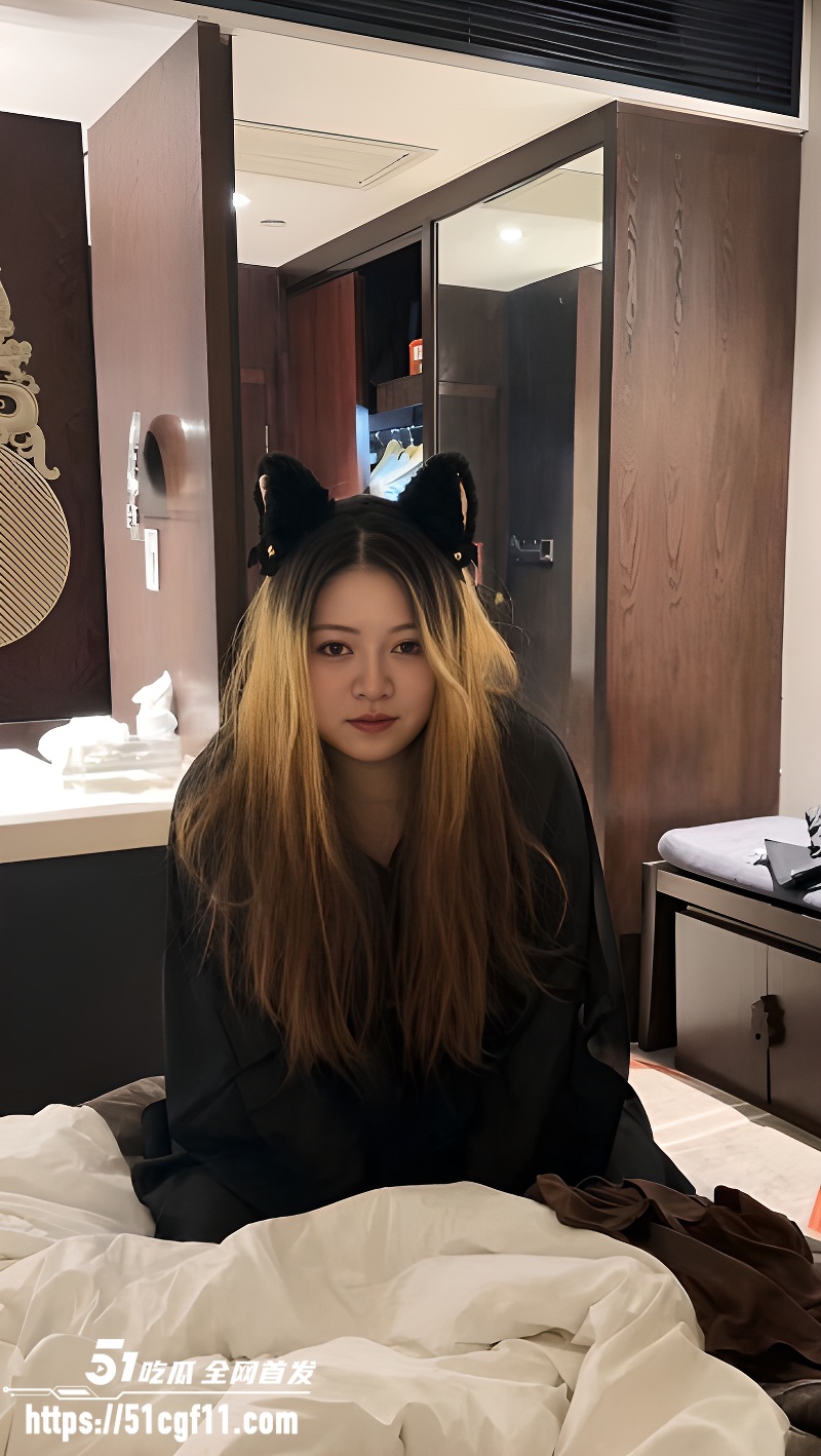广东BBW女神 周雅文 性爱视频 露脸口交巨屌 嫩穴被疯狂抽插到白浆直流