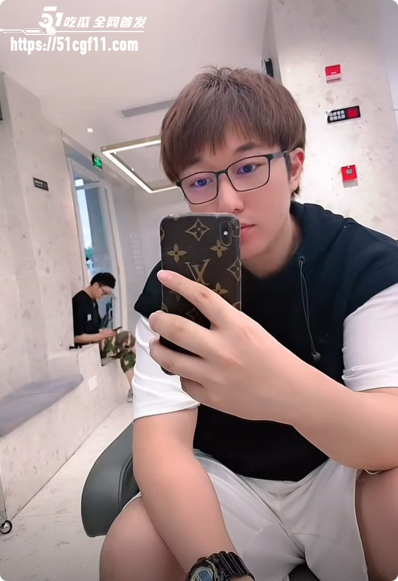 上海渣男蒋明明约炮骗孕事件05
