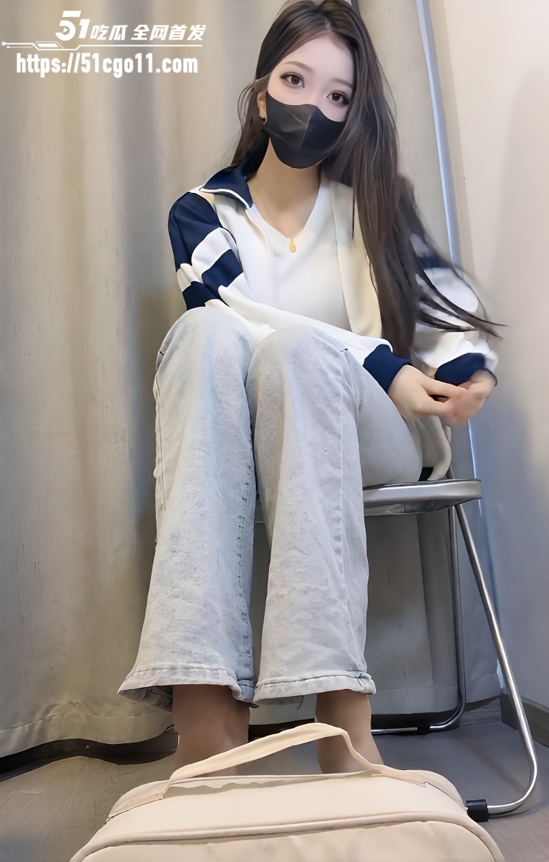 抖S女王 芙芙sama 榨精合集 剧情演绎臭脚同桌足交诱惑 盯射红绿灯淫语粗口不断