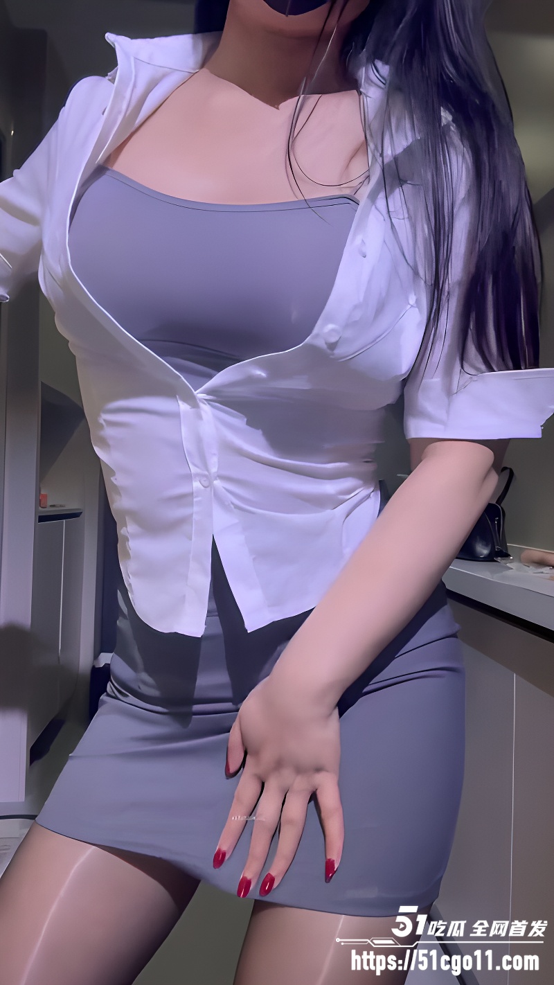 快手网红 雅茹 自慰视频 极品巨乳熟女黑丝裸舞 M腿骑乘假屌疯狂弹力插