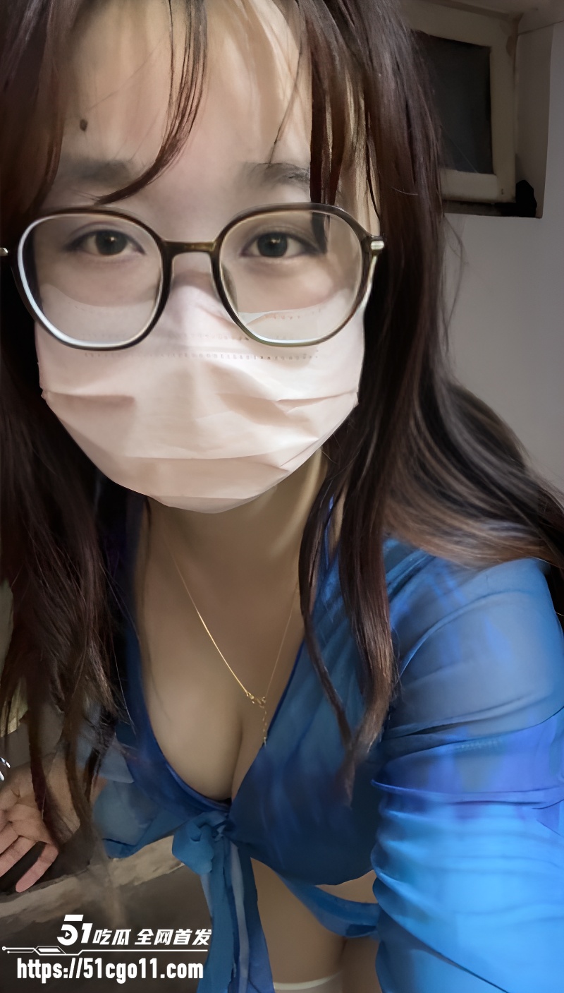 极品人妻 yiyi3359 小姨 楼道露出门外自慰 假屌狂插粉穴巨乳摇晃 浪叫根本压抑不住