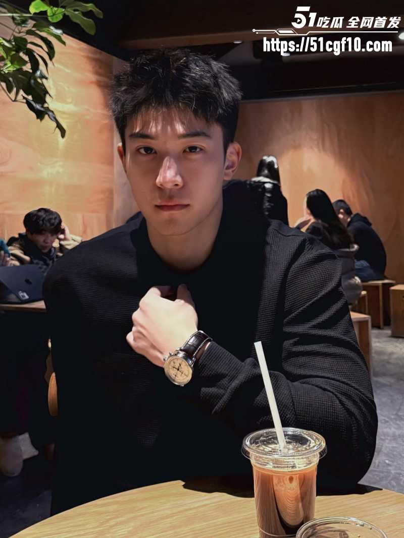 上海平安租赁渣女杜婷约炮前男友09