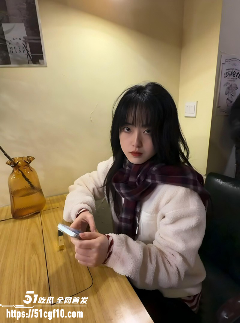 上海清纯嫩妹汪佐伊分手被渣男曝光03