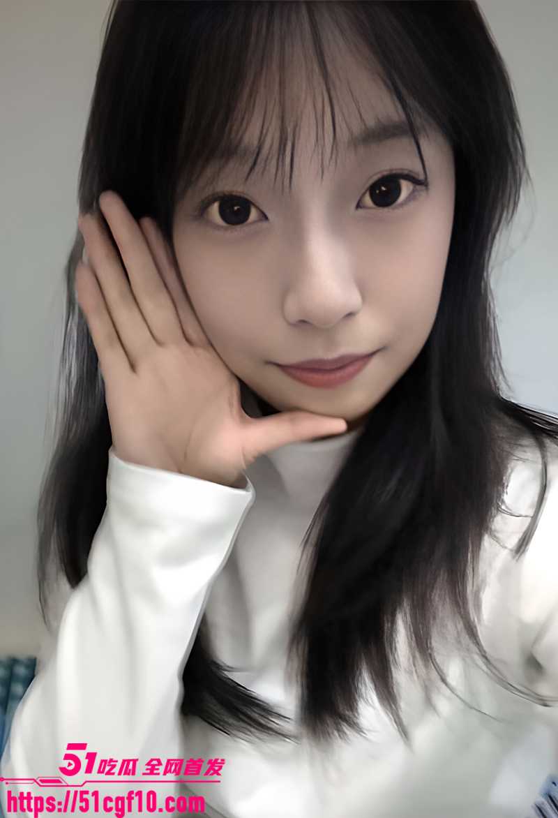 巨乳女友 黄昕宇 情侣泄密 跪舔乳交骑乘猛摇 Q弹奶子甩出肉浪 这谁能顶得住？