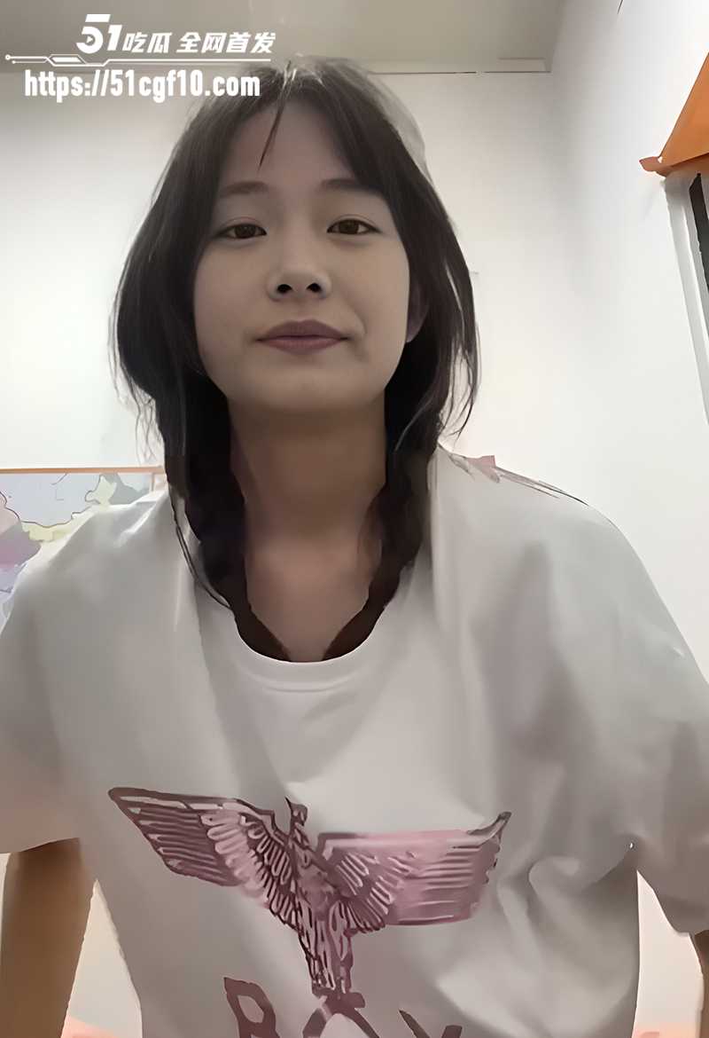 反差高颜值娇羞美女性爱视频流出 2 拷贝