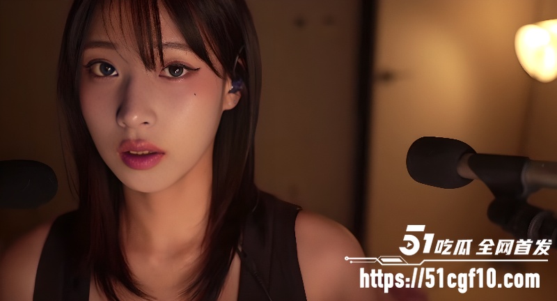 韩国高颜ASMR声控博主 Auddk  巨乳低胸挑逗直播3