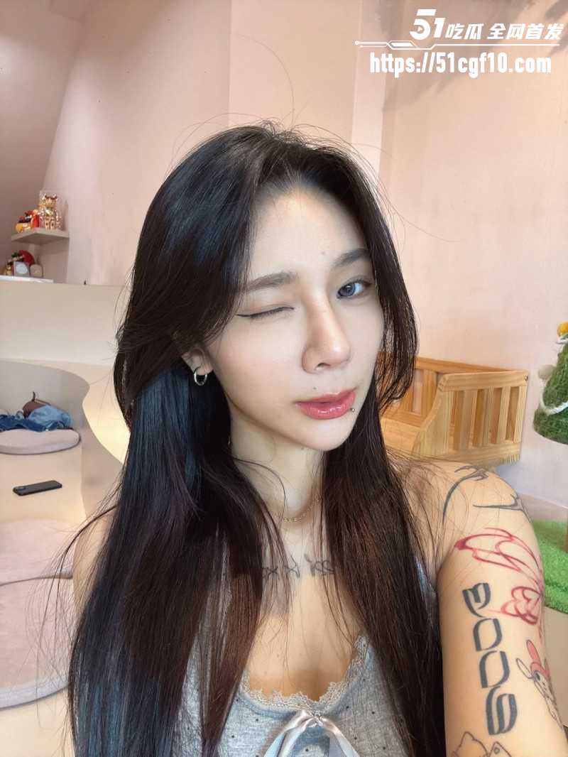 纹身小网红肠肠早期黄播黑料曝出02