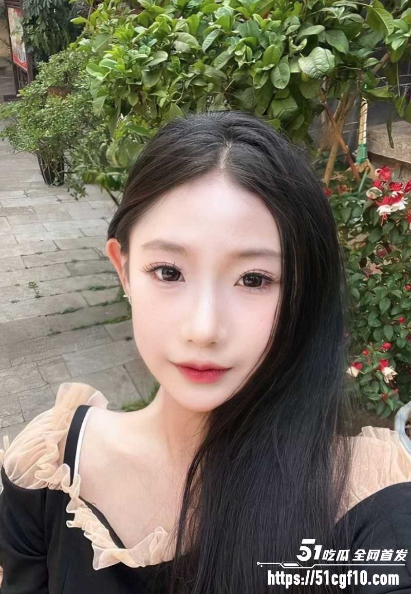 广西民族大学校花 吴芷舒 约炮视频流出 全程淫语求操 浓精颜射精准入口！