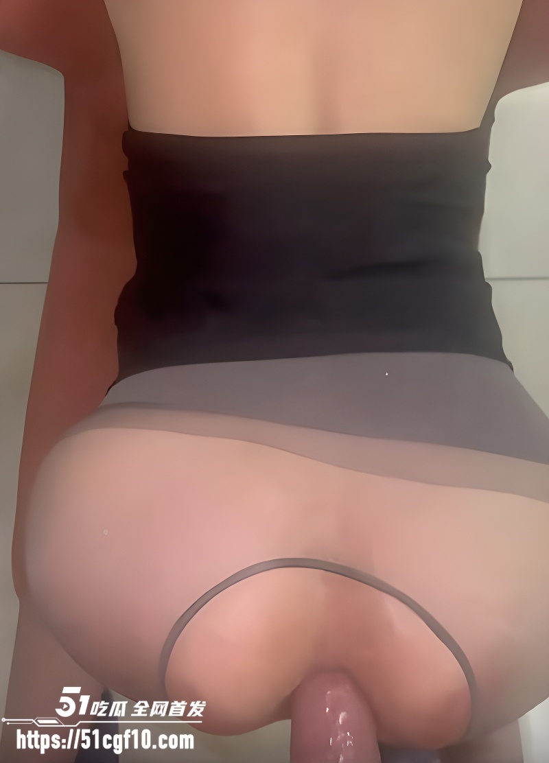 淫荡女大不雅视频曝光 5