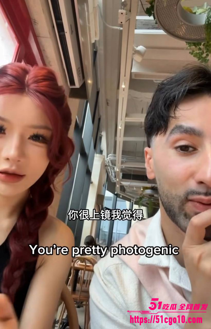 俄男街头开麦中国女是亚洲马桶 9