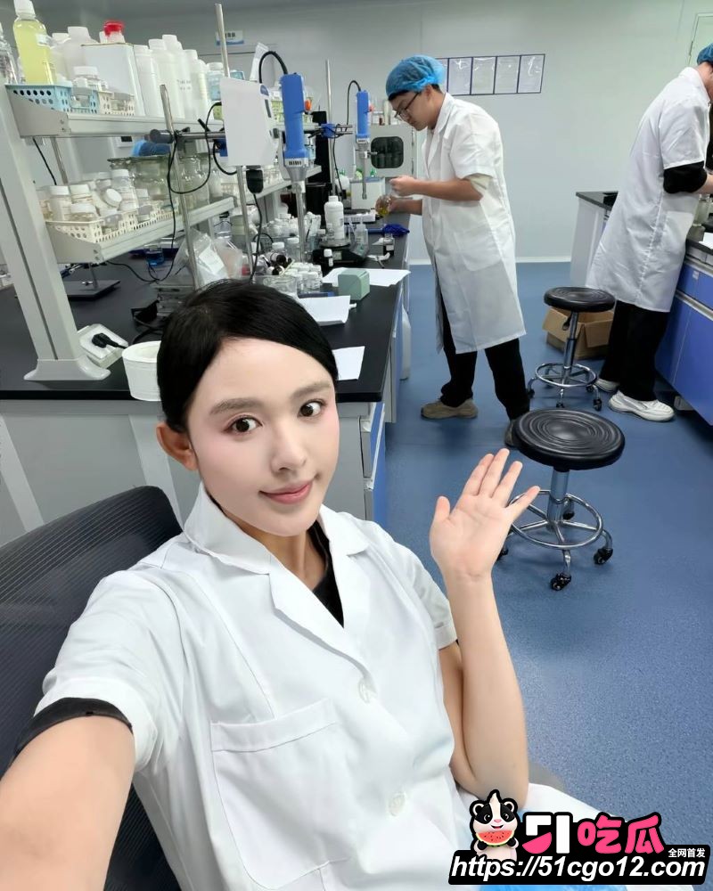 抖音情侣博主小阿俏实名爆料洋仔出轨 8