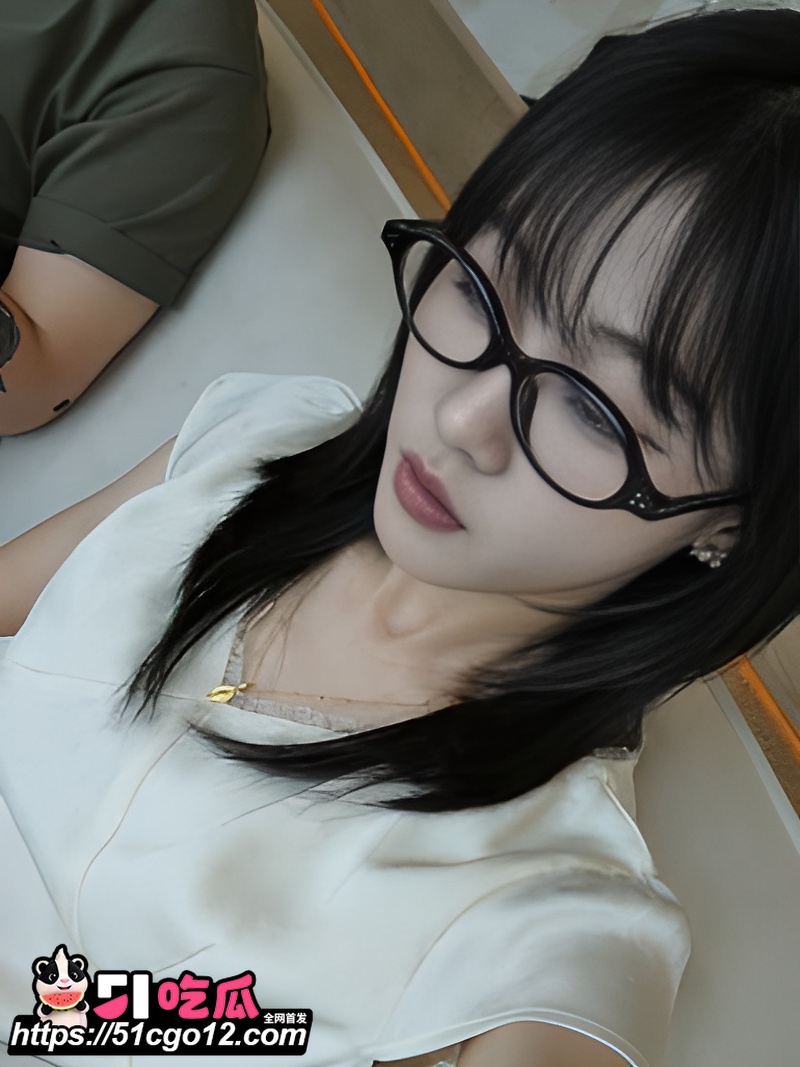 韩国女星金兌姸三级片谎言1999高能片段 4