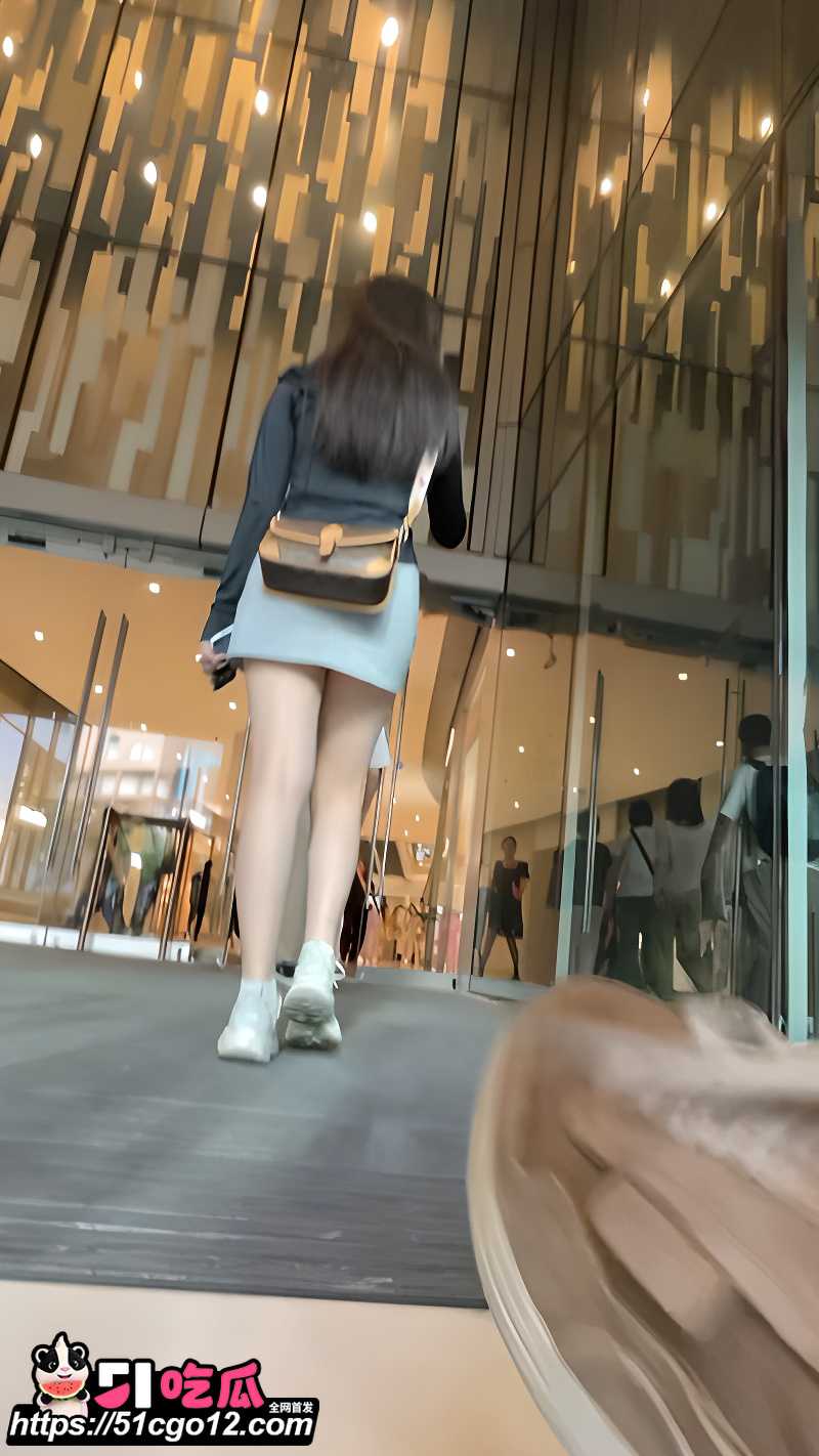 顶点大师商场偷拍视频 8
