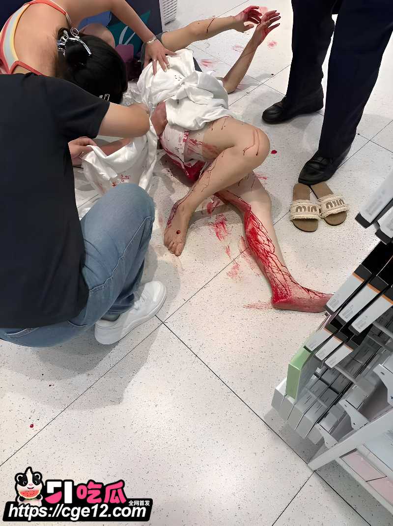 广西玉林十字街砍人事件 5