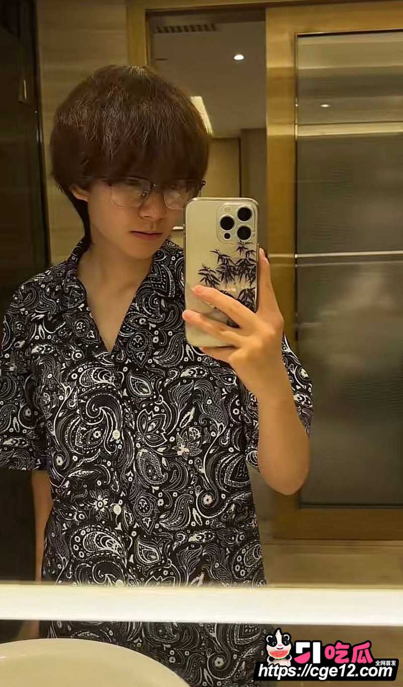 抖音网红女同 门门姐 14