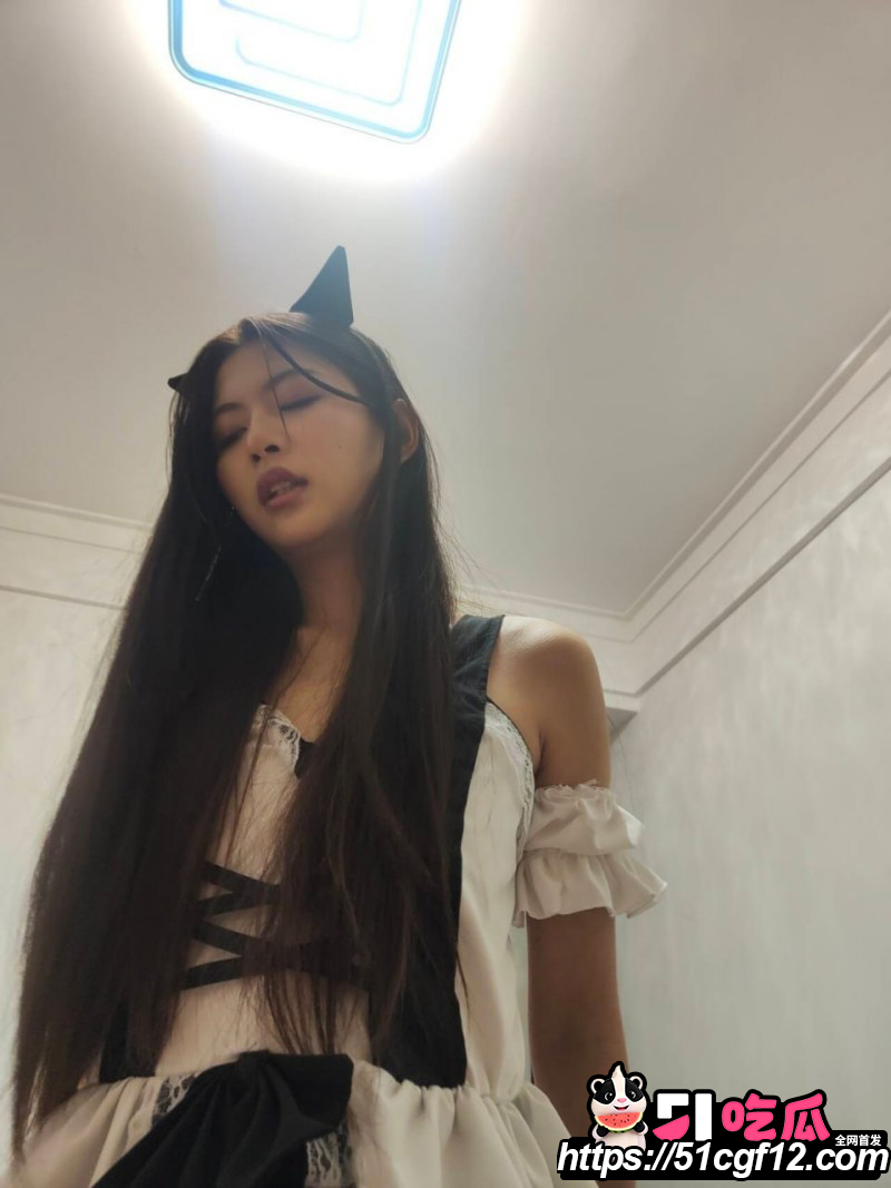 广东反差学生妹周晓恩约炮私拍05