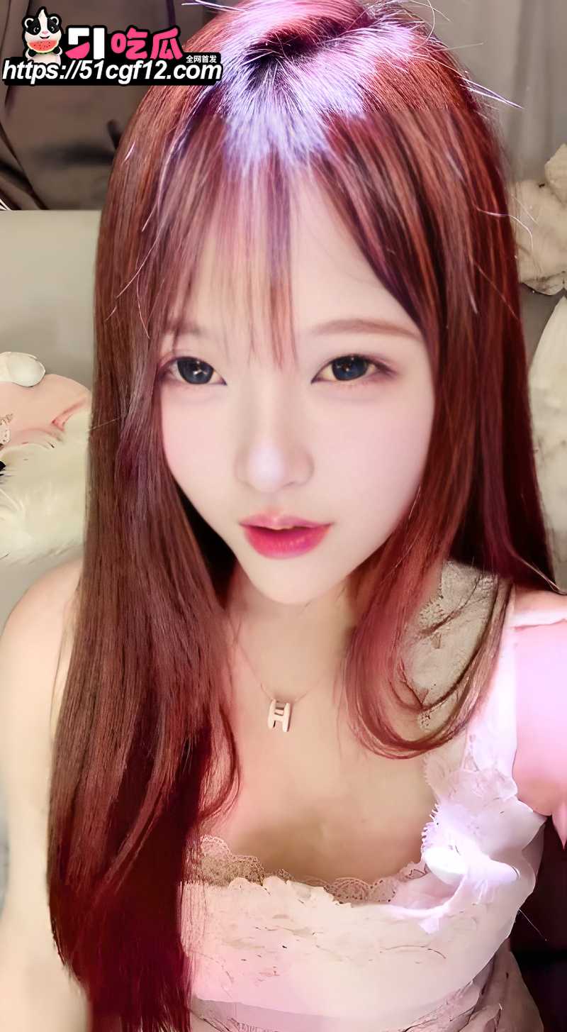 女主播 琪琪大人  红绿灯寸止挑战 3