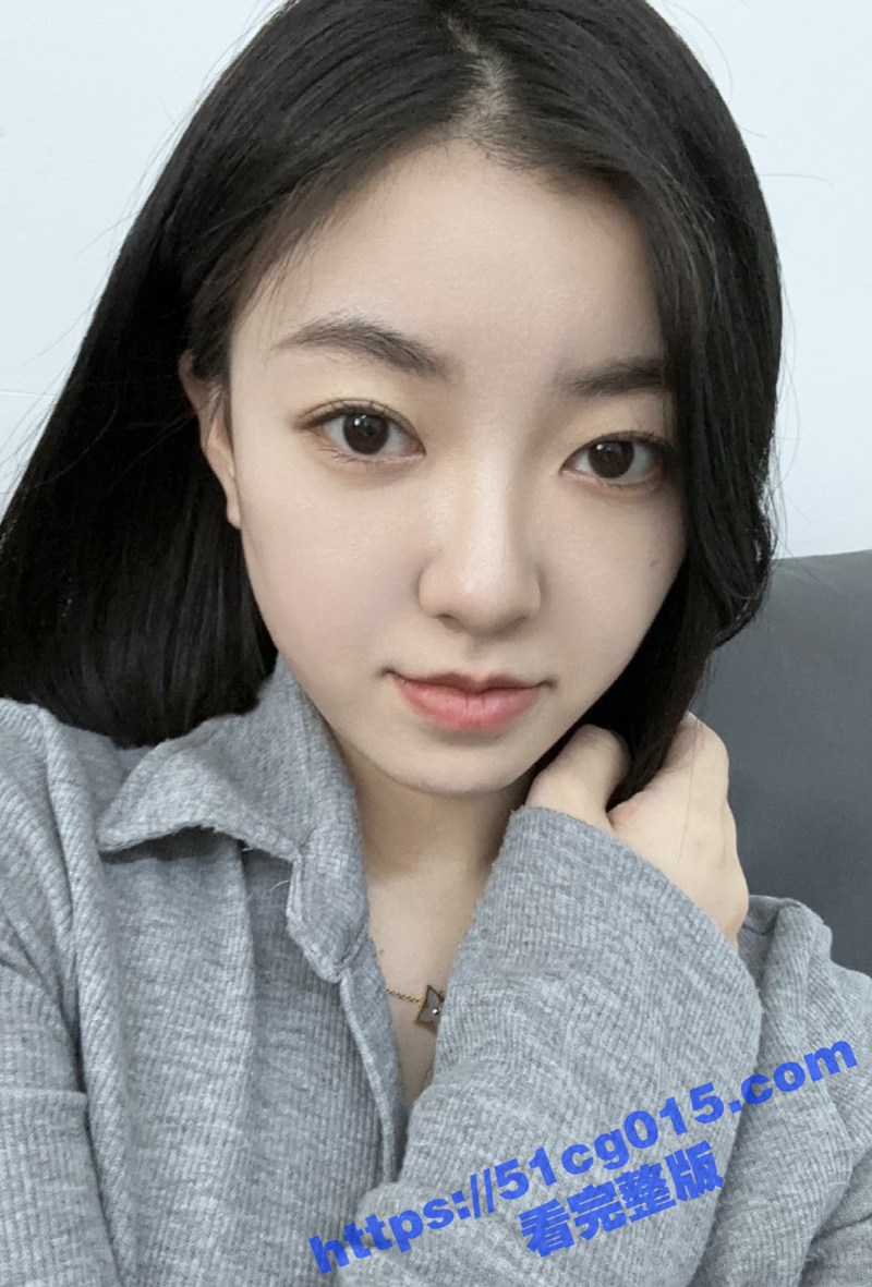 极品反差婊 缅甸美少女看着清纯实则十分狂野 皮肤雪白娇嫩 激战半小时妹子还没满足！