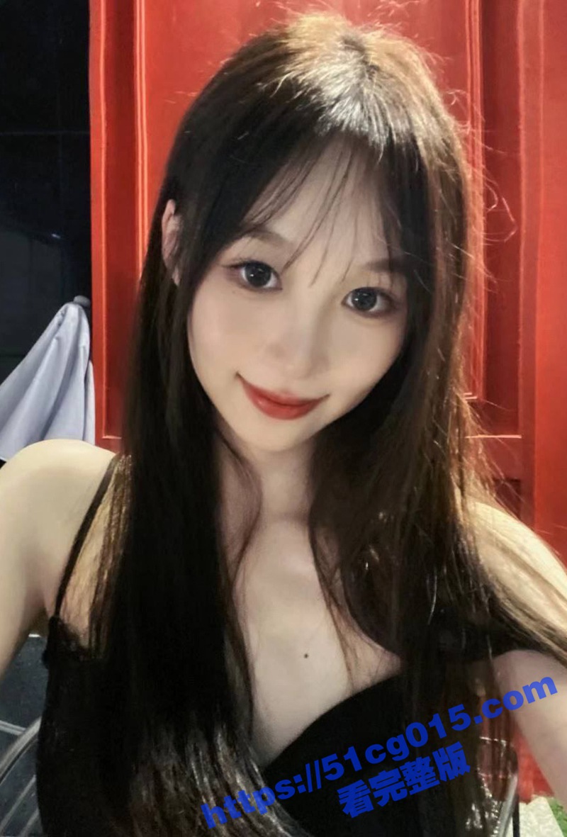 颜值天花板美女翻白眼高潮脸口交 制服丝足足交 颜值高活又好 这才是真正的校花！