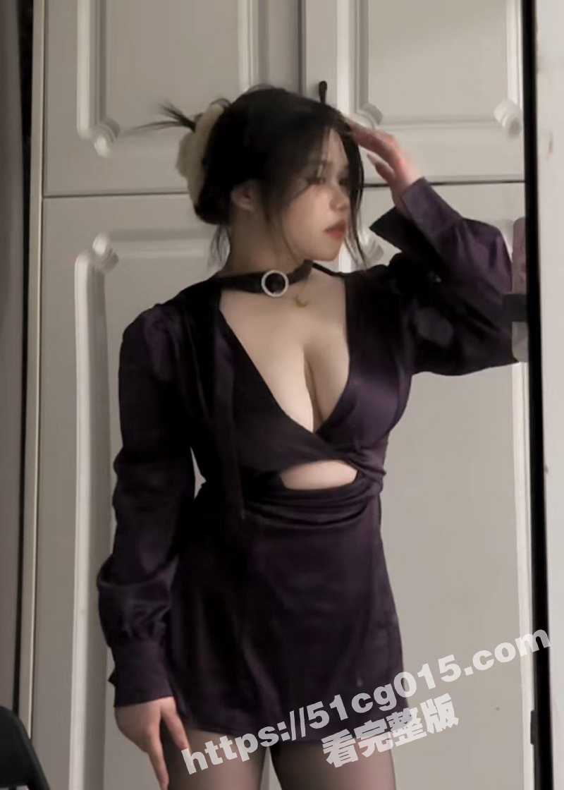 快手巨乳女神7.8万相关图片