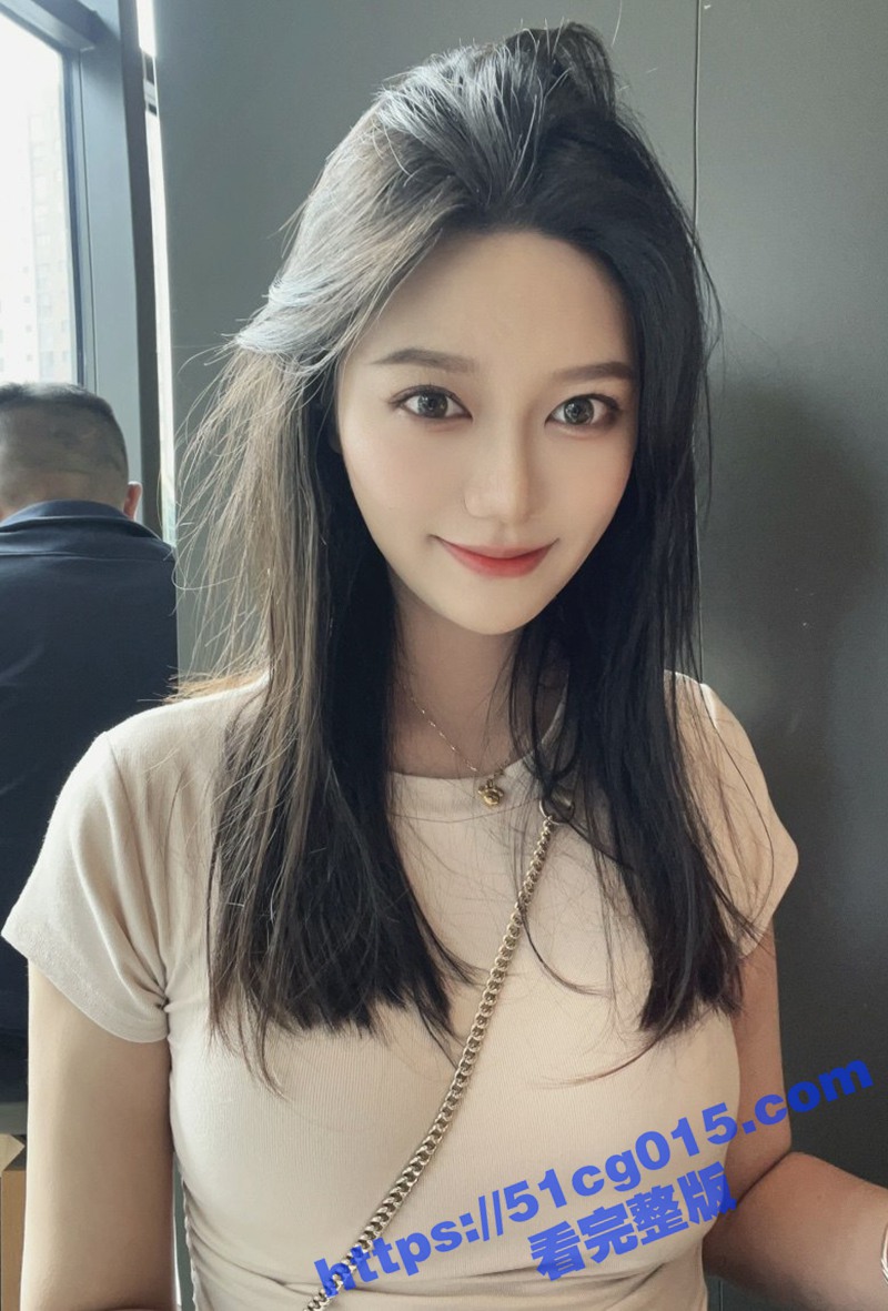 新余学院高颜值反差美女范雨欣 高挑长腿御姐主动脱光洗白白 各种姿势挨操太骚！