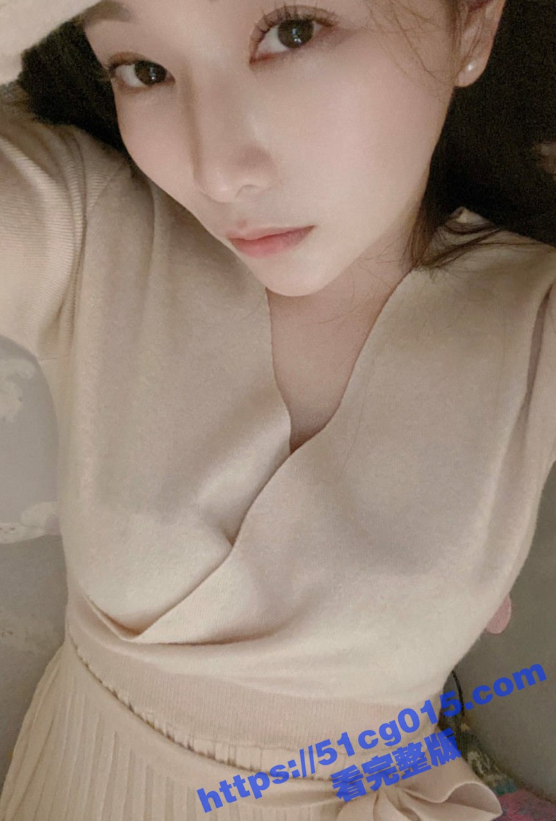 顶级身材露脸反差婊！相关图片