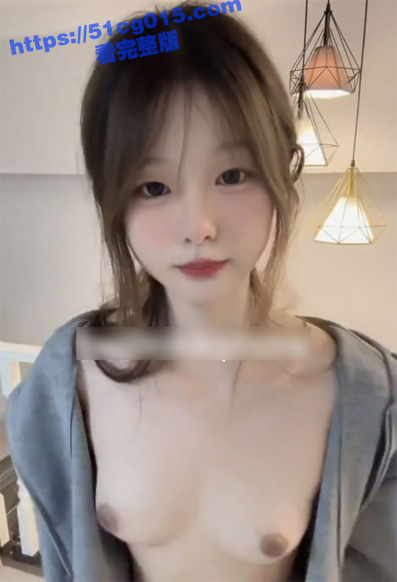 超级清纯的反差小骚货相关图片