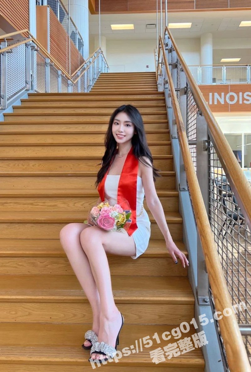 投稿前女友 美国UI相关图片