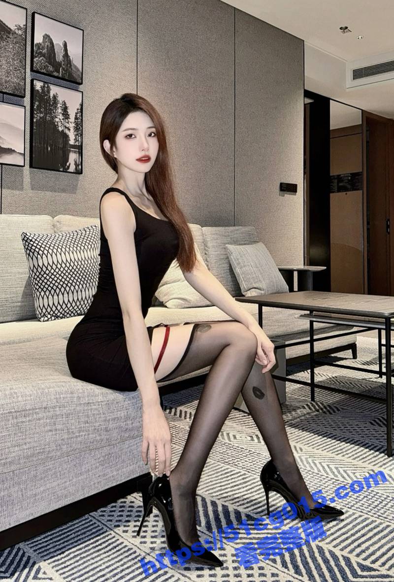 超顶身材颜值女神 雅相关图片