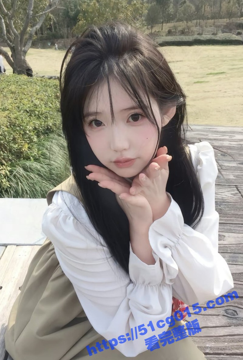 抖音清纯可爱网红嫩妹相关图片