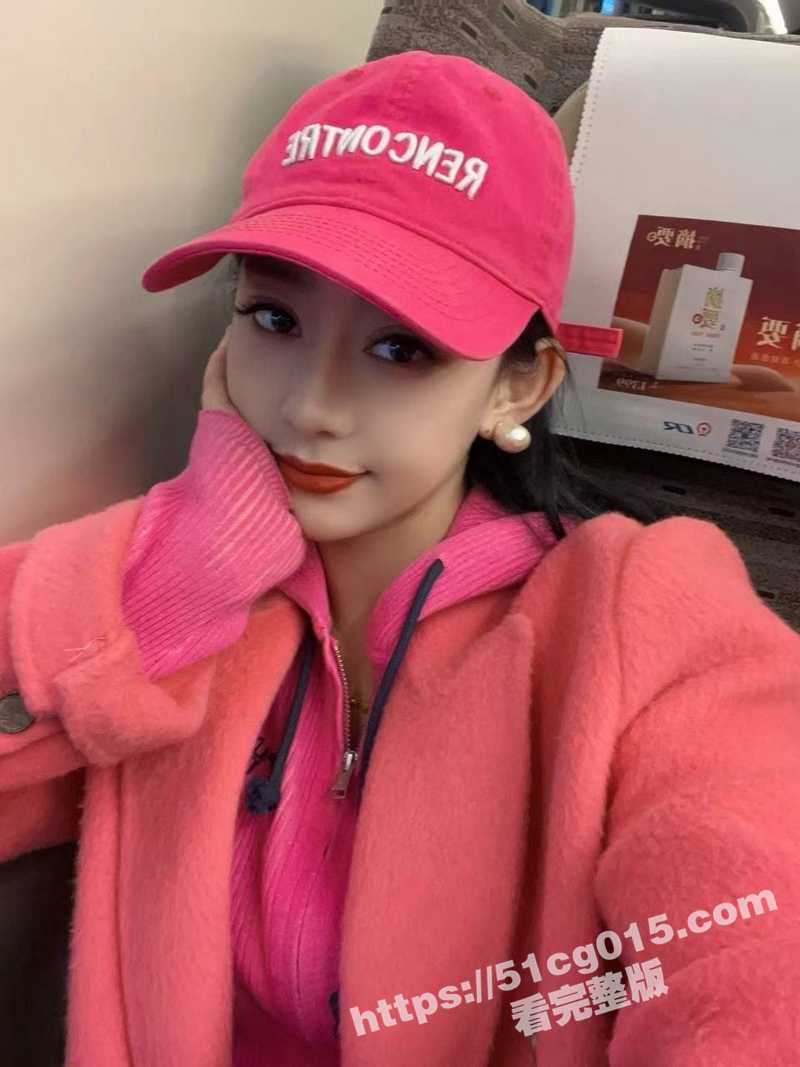 高颜值女神 沈阳舞蹈学院老师李颜婷 背着男友出轨 被人调教成一个喝尿吞精的鸡巴套子